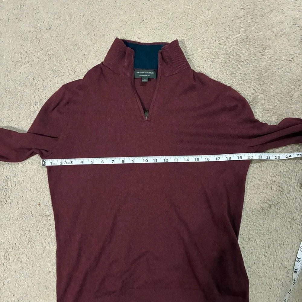 Banana Republic Burgundy Sweater Silk Blend Cashmere Blend Men’s Medium